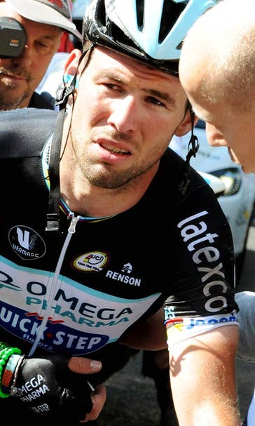Tour de France rider Mark Cavendish says he pees while on his bike to keep warm